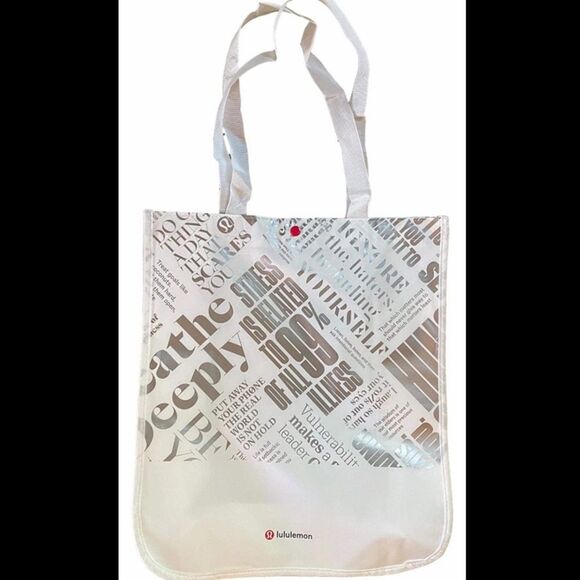 NWOT LULULEMON Reusable Shopping Gym Lunch Bag L - Picture 3 of 9